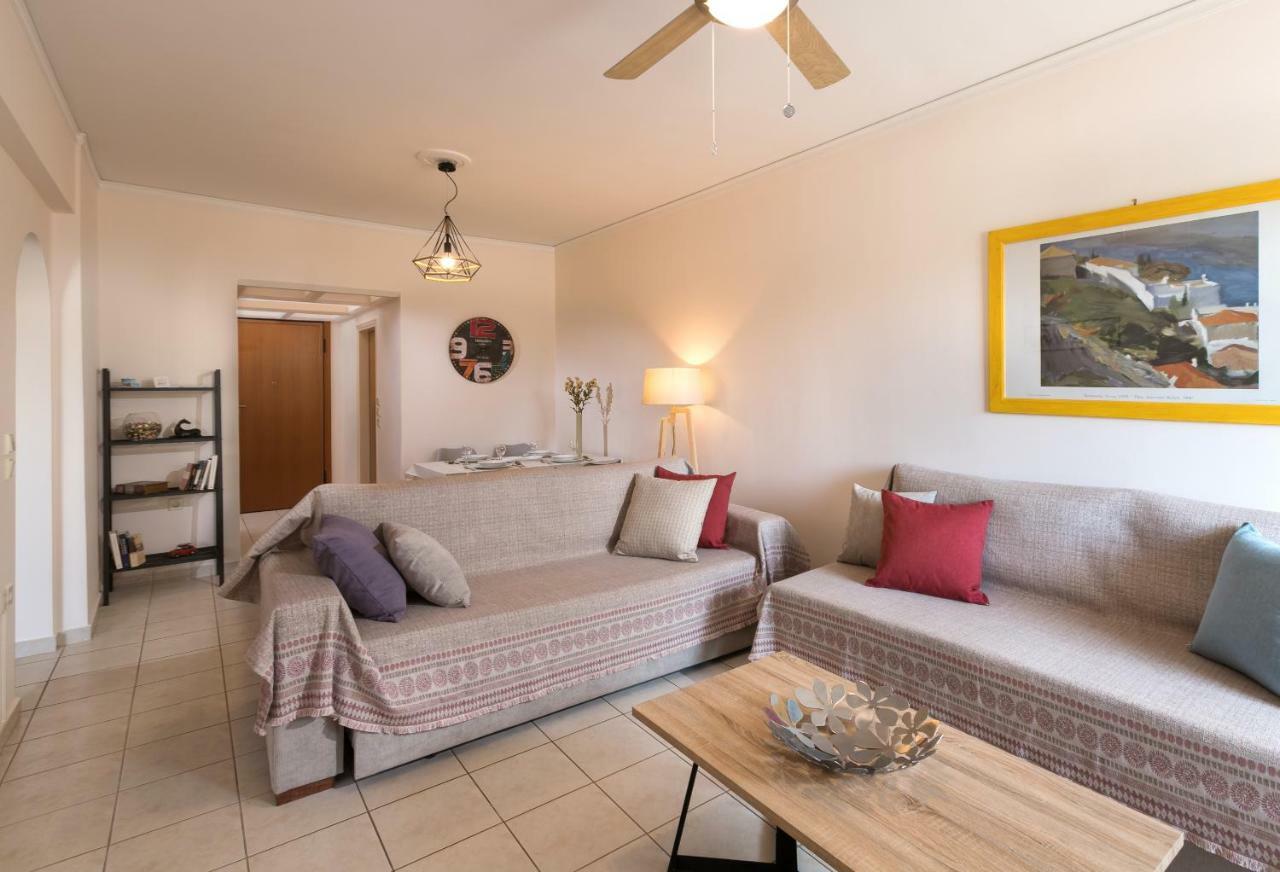 City Apartment With Private Parking Нафплион Экстерьер фото