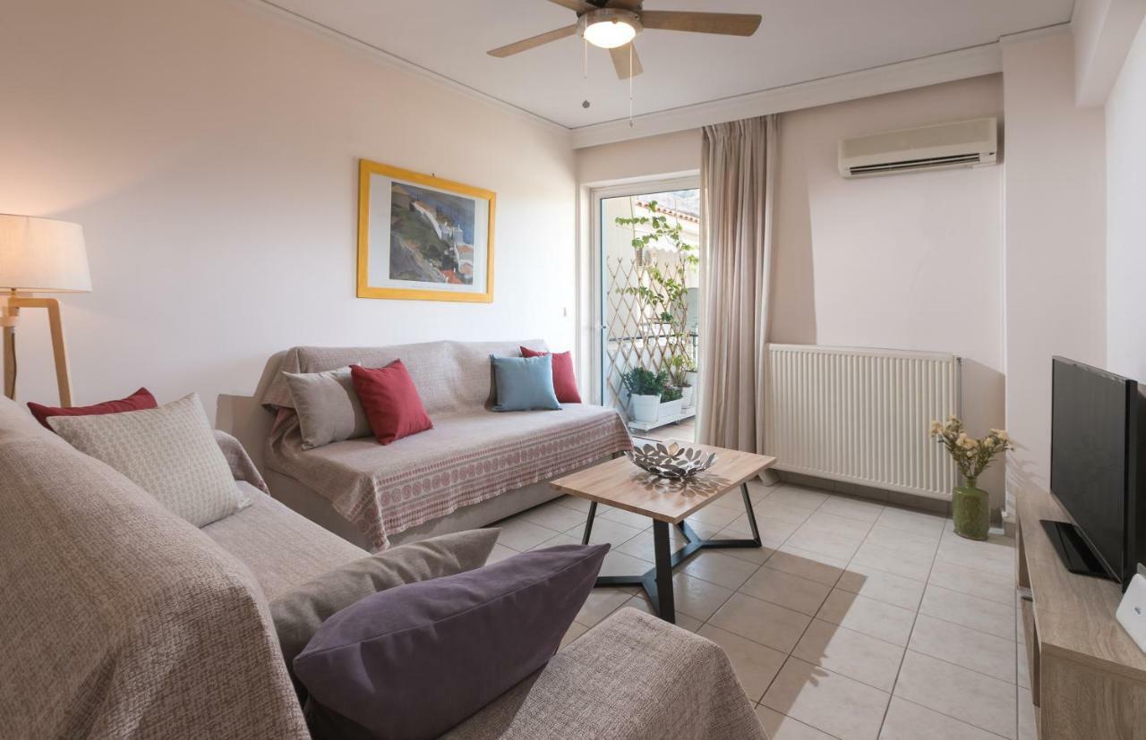 City Apartment With Private Parking Нафплион Экстерьер фото